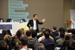 Palestrante Rafael Baltresca - FEAR - Encontro alunos e professores