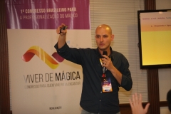 Palestrante Rafael Baltresca - Congresso Viver de Mágica