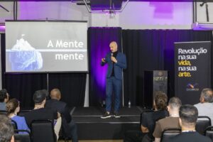 Rafael Baltresca em palestra