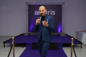 Rafael Baltresca em palestra