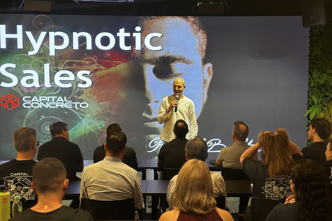 Rafael Baltresca em palestra
