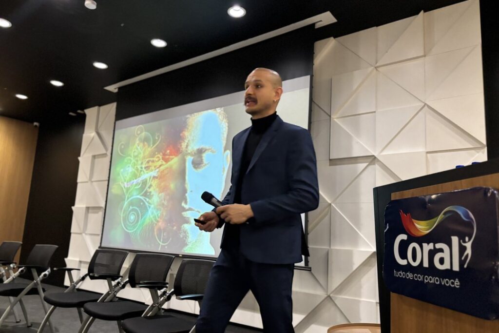 Rafael Baltresca em palestra