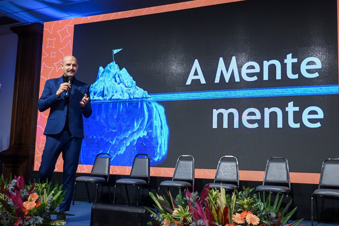 Rafael Baltresca em palestra